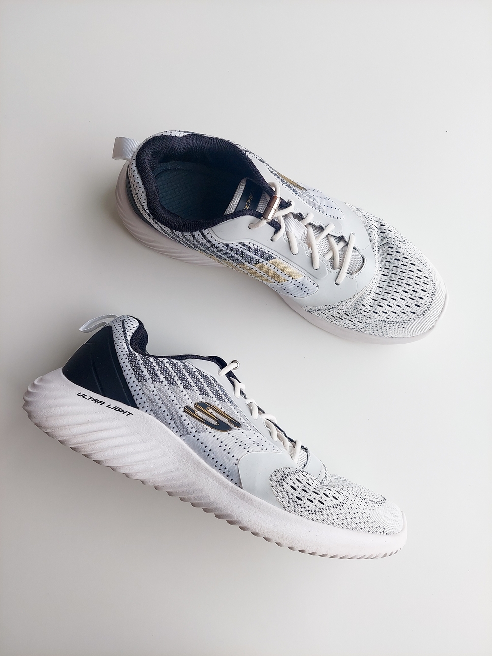 Skechers Bounder Verkona Men's US 9 (27cm) White Light Athletic Shoes Sneakers